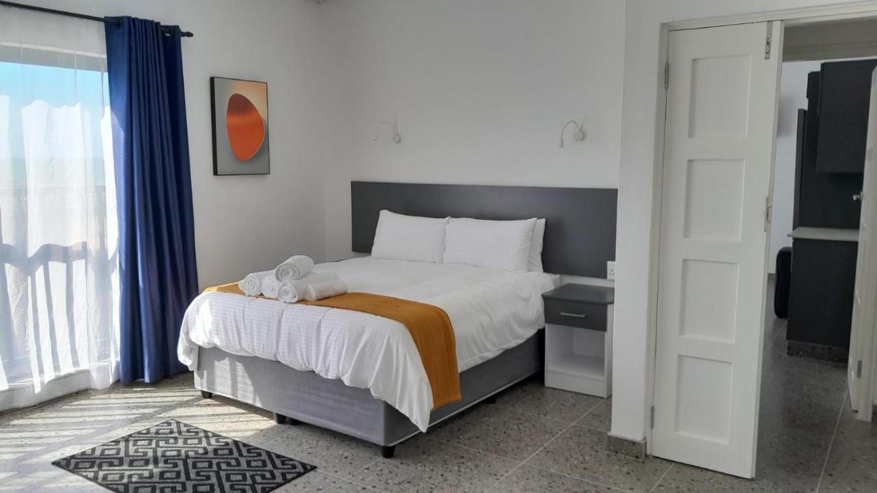 The Wishing Well Guest House Self-Catering พอร์ตเอ็ดเวิร์ด ภายนอก รูปภาพ